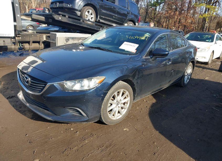 Photo 2 of 2015 Mazda Mazda6 I SPORT (VIN JM1GJ1U56F1220785)