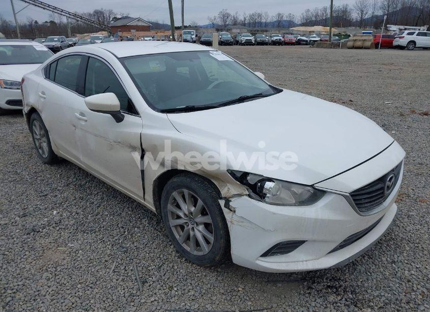 2015 Mazda Mazda6 I SPORT (VIN JM1GJ1U57F1183035) main photo