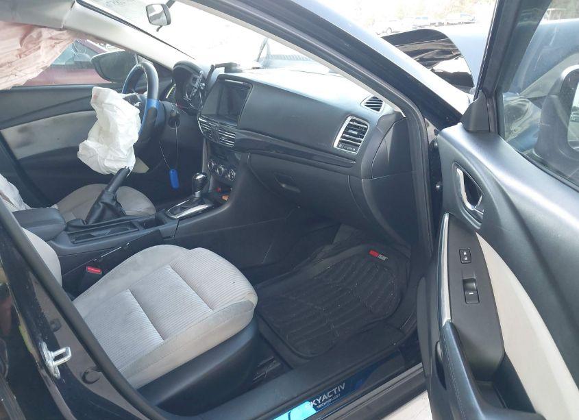 Photo 5 of 2015 Mazda Mazda6 I SPORT (VIN JM1GJ1U59F1210171)