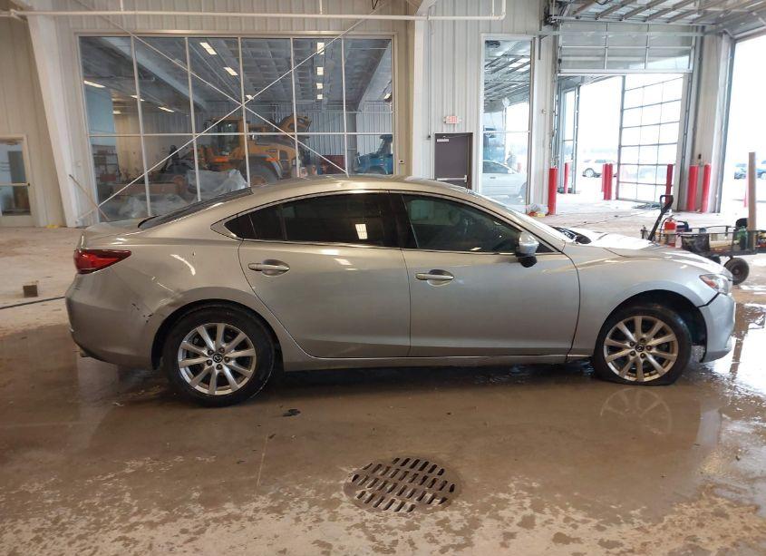 Photo 13 of 2014 Mazda Mazda6 I SPORT (VIN JM1GJ1U61E1126434)