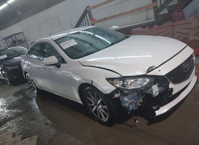 Photo 13 of 2015 Mazda Mazda6 I SPORT (VIN JM1GJ1U62F1178138)