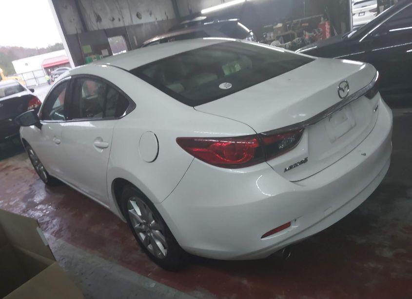 Photo 3 of 2015 Mazda Mazda6 I SPORT (VIN JM1GJ1U62F1178138)