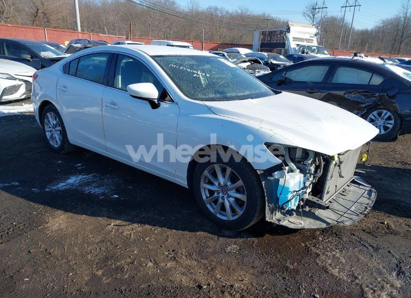 2015 Mazda Mazda6 I SPORT (VIN JM1GJ1U64F1171840) main photo