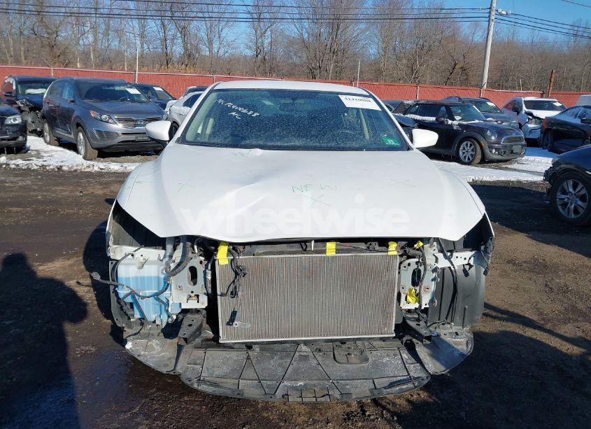 Photo 6 of 2015 Mazda Mazda6 I SPORT (VIN JM1GJ1U64F1171840)