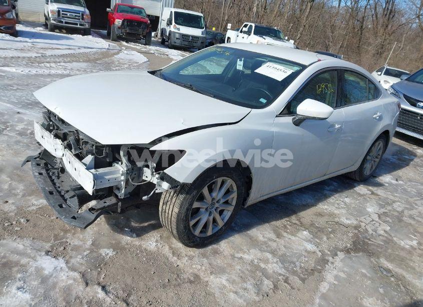 Photo 2 of 2014 Mazda Mazda6 I SPORT (VIN JM1GJ1U65E1114724)