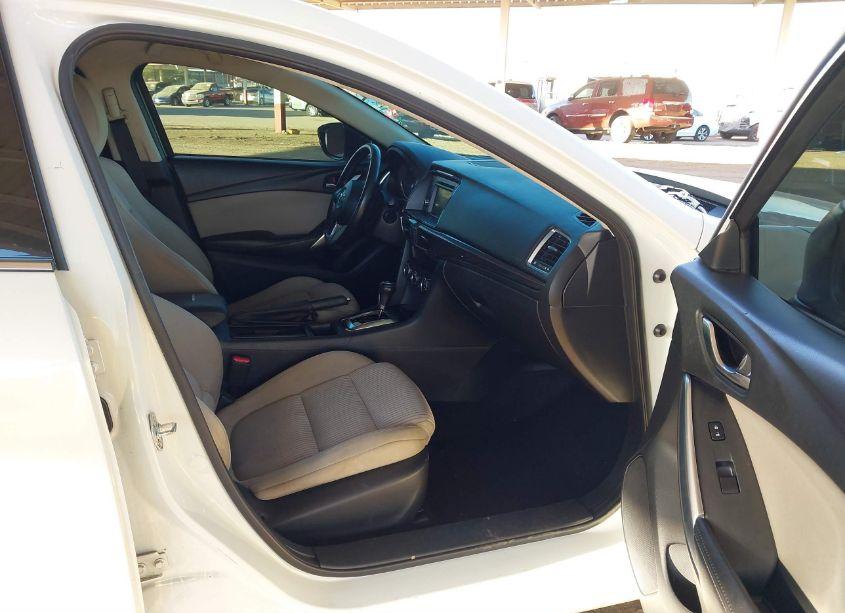 Photo 5 of 2014 Mazda Mazda6 I SPORT (VIN JM1GJ1U65E1150543)