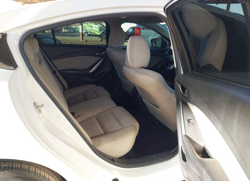 Photo 8 of 2014 Mazda Mazda6 I SPORT (VIN JM1GJ1U65E1150543)