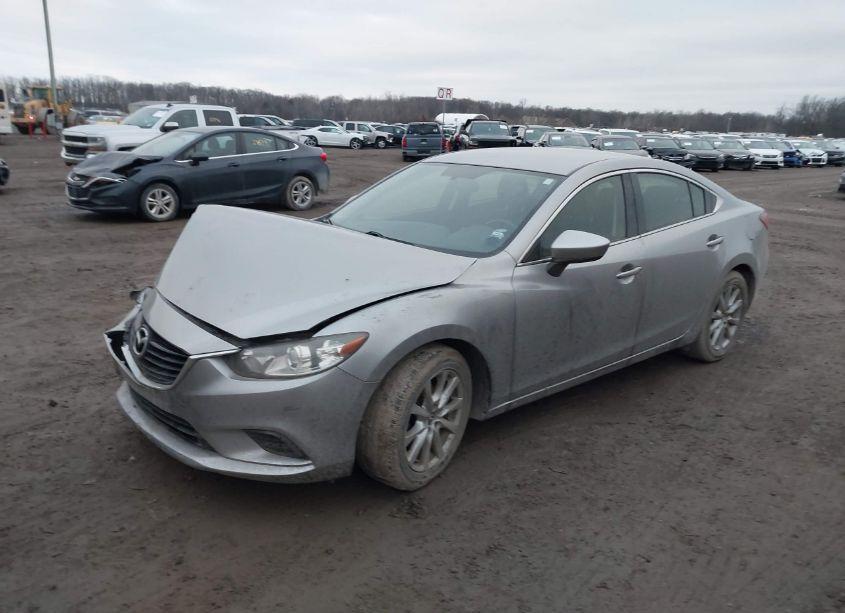 Photo 2 of 2014 Mazda Mazda6 I SPORT (VIN JM1GJ1U69E1120378)