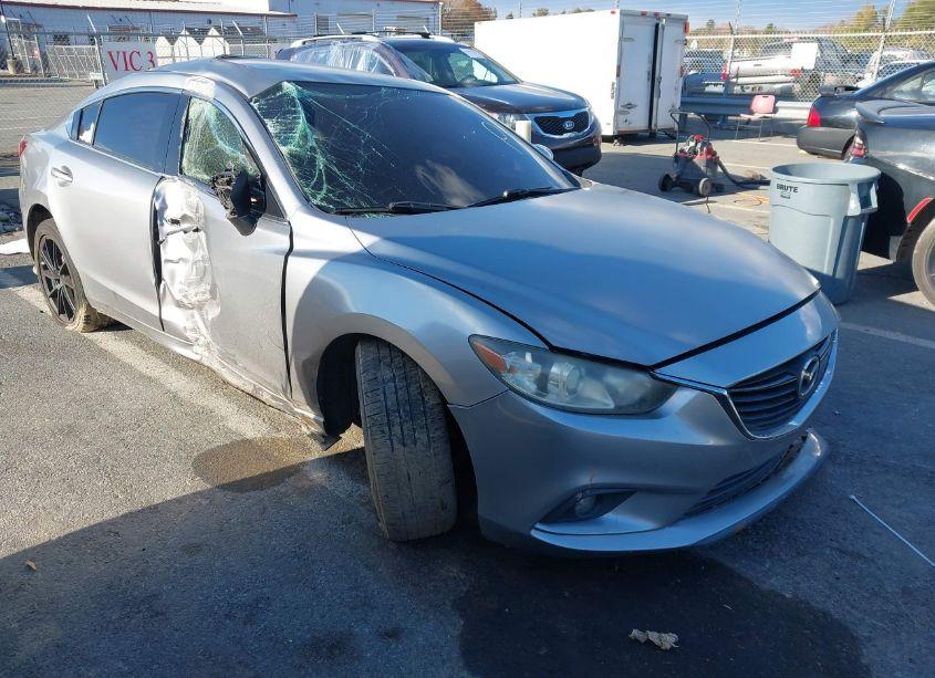 2015 Mazda Mazda6 I TOURING (VIN JM1GJ1V53F1221732) main photo