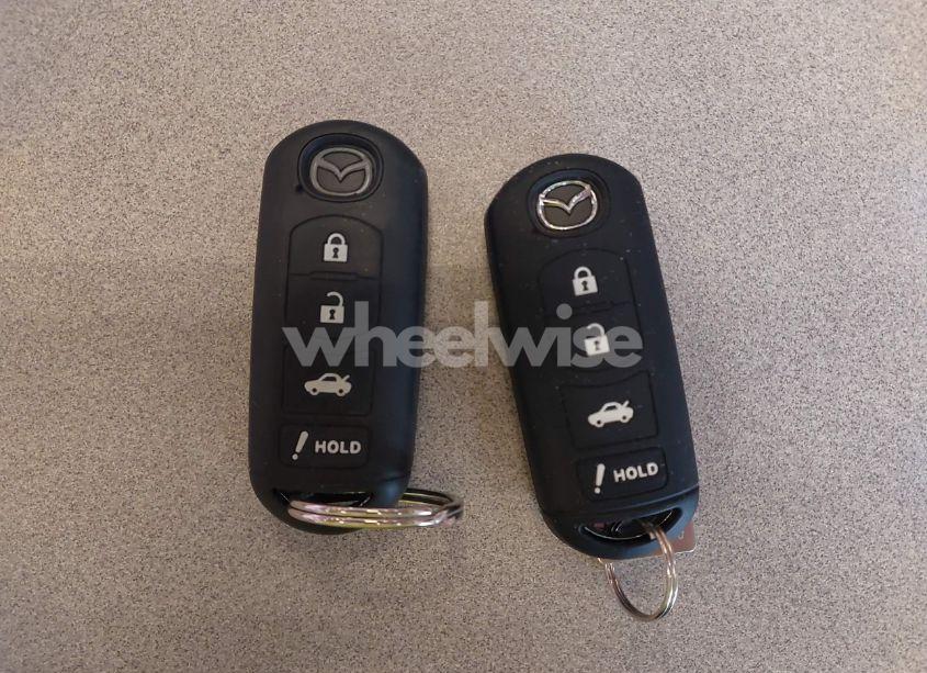 Photo 11 of 2016 Mazda Mazda6 I GRAND TOURING (VIN JM1GJ1W50G1425565)