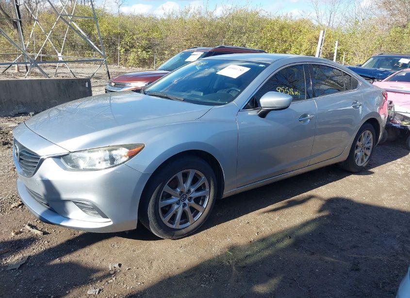 Photo 2 of 2017 Mazda Mazda6 SPORT (VIN JM1GL1U50H1125894)