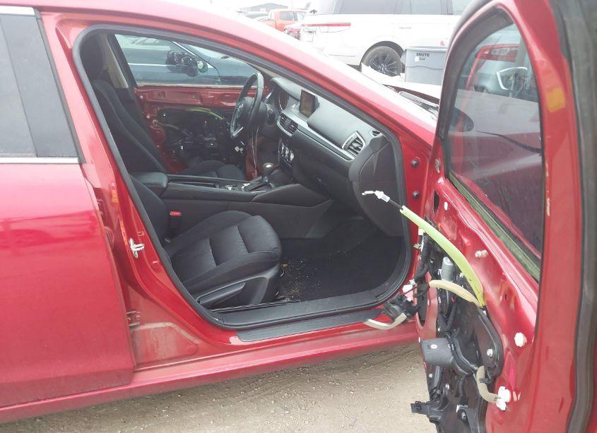 Photo 5 of 2017 Mazda Mazda6 SPORT (VIN JM1GL1U51H1149962)