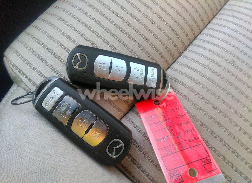 Photo 11 of 2017 Mazda Mazda6 SPORT (VIN JM1GL1U53H1124724)