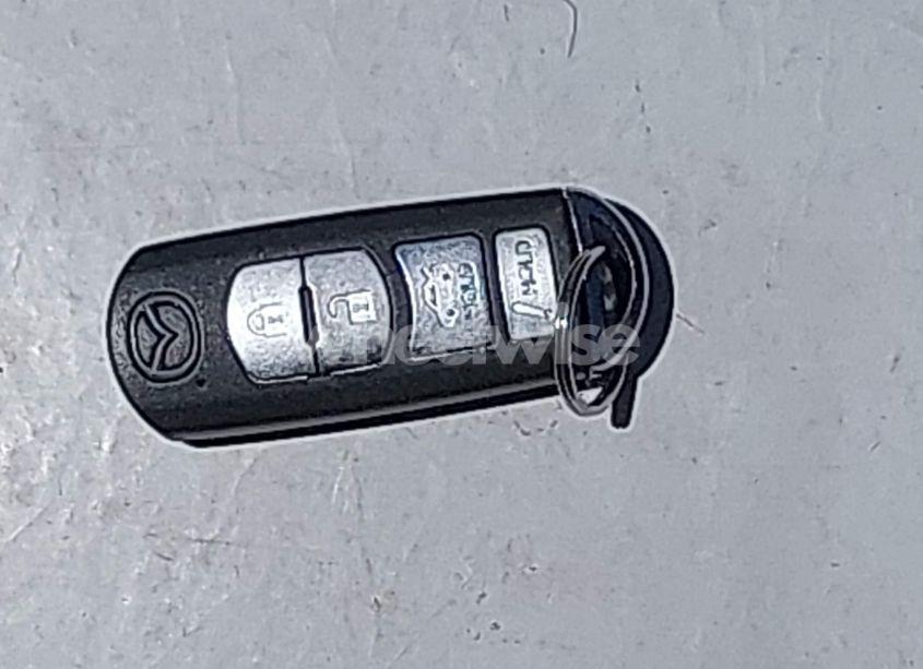 Photo 11 of 2017 Mazda Mazda6 SPORT (VIN JM1GL1U53H1126828)