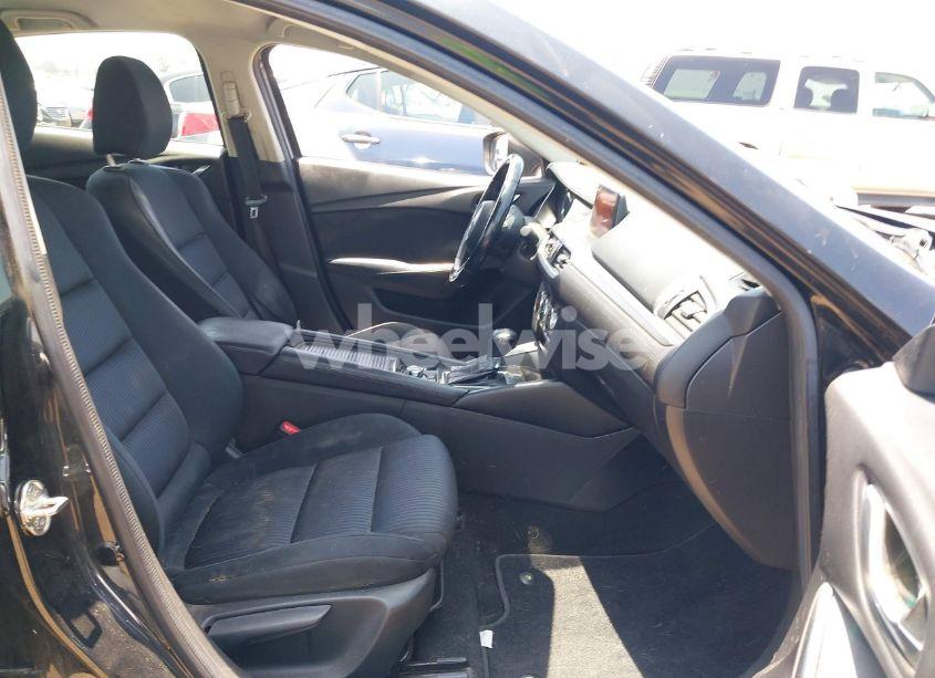 Photo 5 of 2017 Mazda Mazda6 SPORT (VIN JM1GL1U58H1137064)