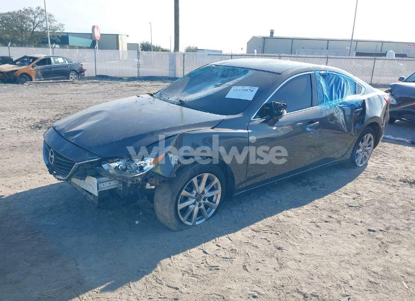 Photo 2 of 2017 Mazda Mazda6 SPORT (VIN JM1GL1U58H1150784)