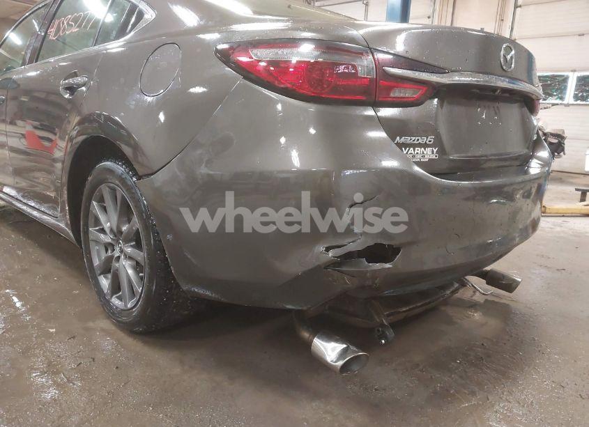 Photo 21 of 2018 Mazda Mazda6 SPORT (VIN JM1GL1UM2J1303043)