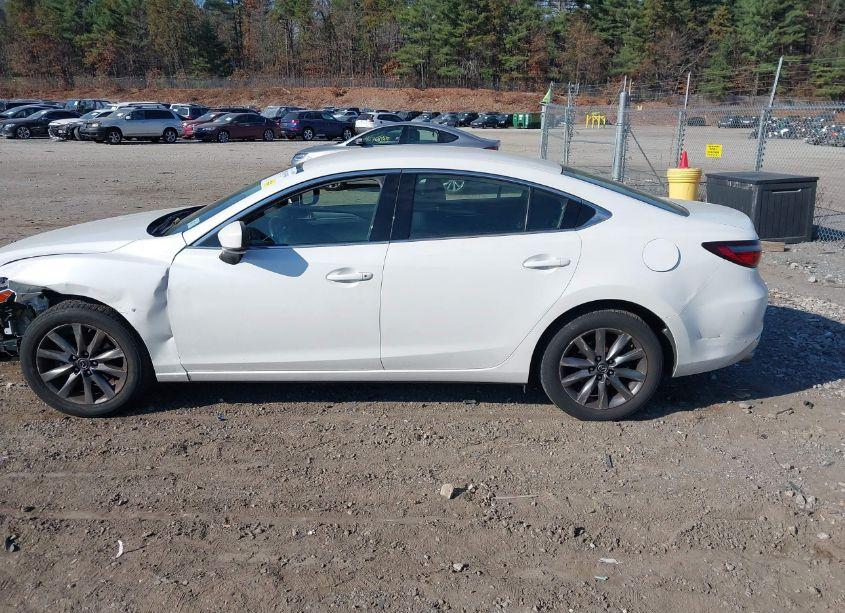 Photo 14 of 2018 Mazda Mazda6 SPORT (VIN JM1GL1UM2J1330050)