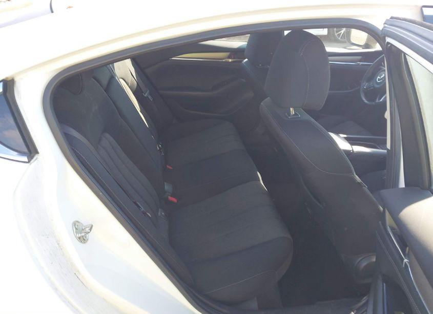 Photo 8 of 2018 Mazda Mazda6 SPORT (VIN JM1GL1UM2J1330050)