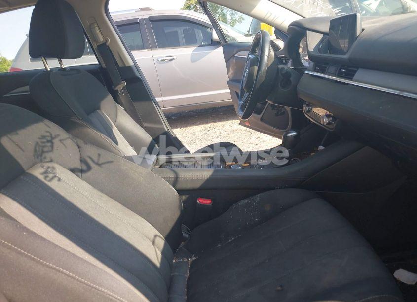 Photo 5 of 2020 Mazda Mazda6 SPORT (VIN JM1GL1UM2L1515735)