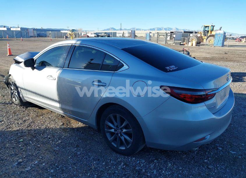 Photo 3 of 2018 Mazda Mazda6 SPORT (VIN JM1GL1UM7J1311364)