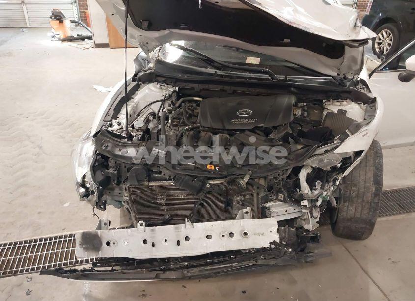 Photo 10 of 2017 Mazda Mazda6 TOURING (VIN JM1GL1V51H1113705)