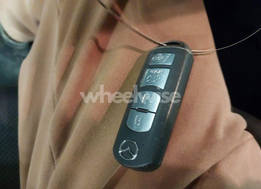 Photo 11 of 2017 Mazda Mazda6 TOURING (VIN JM1GL1V51H1113705)