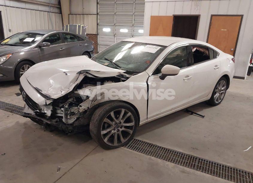 Photo 2 of 2017 Mazda Mazda6 TOURING (VIN JM1GL1V51H1113705)