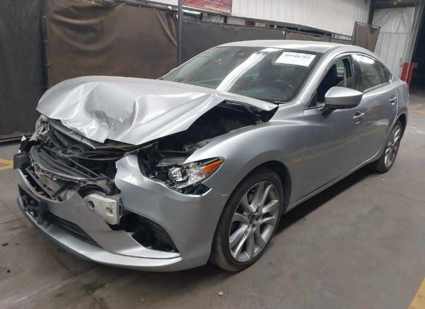 Photo 2 of 2017 Mazda Mazda6 TOURING (VIN JM1GL1V52H1122428)