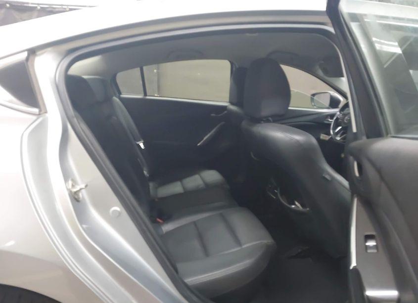 Photo 8 of 2017 Mazda Mazda6 TOURING (VIN JM1GL1V52H1122428)