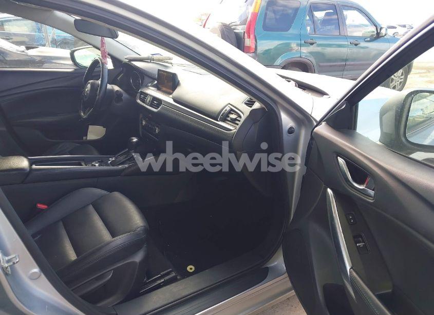 Photo 5 of 2017 Mazda Mazda6 TOURING (VIN JM1GL1V53H1129033)