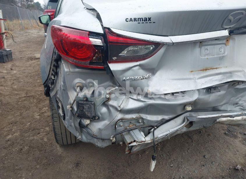 Photo 6 of 2017 Mazda Mazda6 TOURING (VIN JM1GL1V57H1104457)