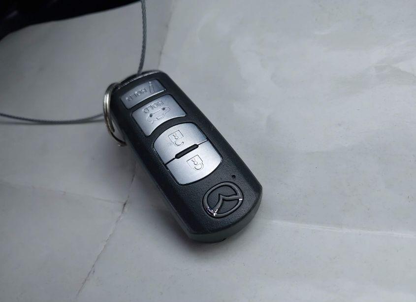 Photo 11 of 2017 Mazda Mazda6 TOURING (VIN JM1GL1V59H1120420)