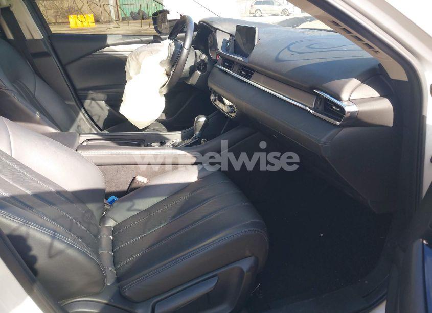 Photo 5 of 2021 Mazda Mazda6 TOURING (VIN JM1GL1VM0M1604302)