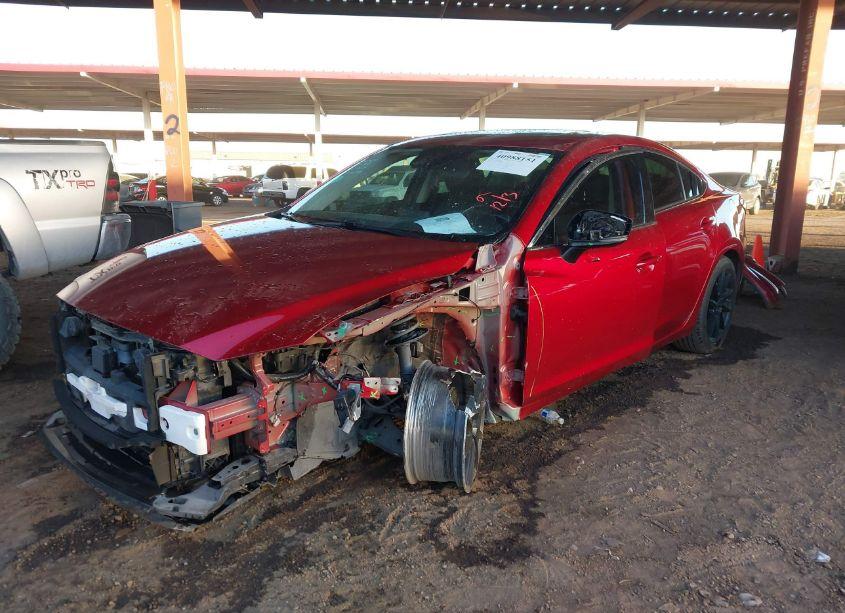 Photo 2 of 2018 Mazda Mazda6 TOURING (VIN JM1GL1VM1J1309804)