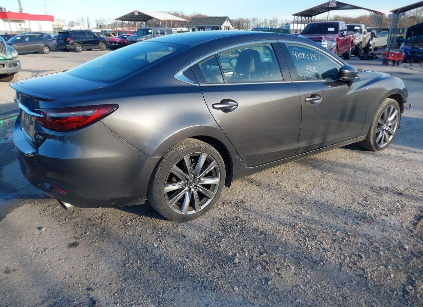 Photo 4 of 2018 Mazda Mazda6 TOURING (VIN JM1GL1VM1J1316462)