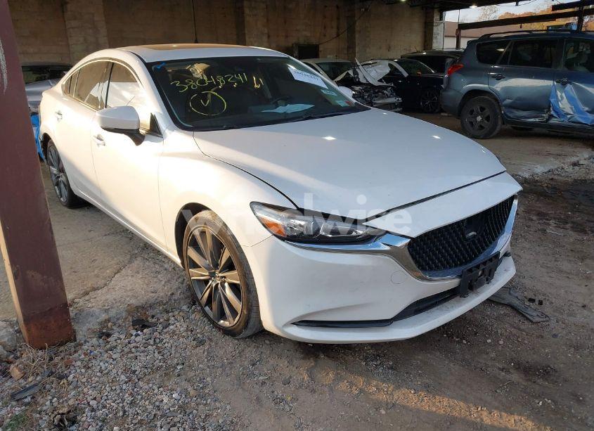 2018 Mazda Mazda6 TOURING (VIN JM1GL1VM1J1325548) main photo