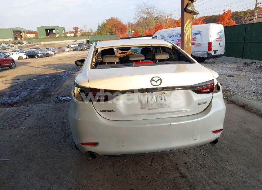 Photo 16 of 2018 Mazda Mazda6 TOURING (VIN JM1GL1VM1J1325548)