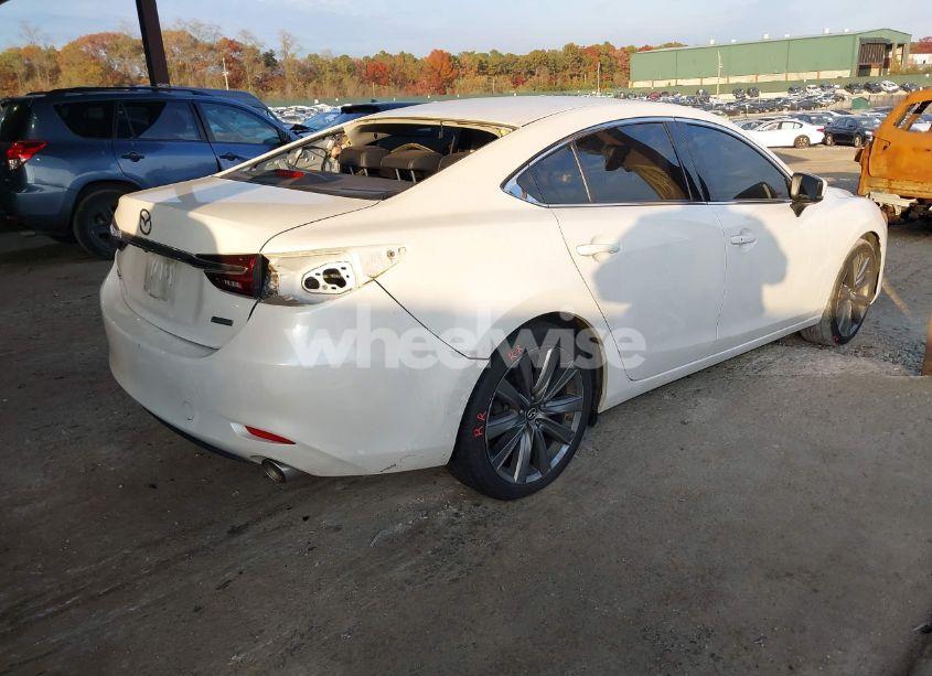 Photo 4 of 2018 Mazda Mazda6 TOURING (VIN JM1GL1VM1J1325548)