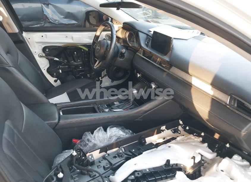 Photo 5 of 2018 Mazda Mazda6 TOURING (VIN JM1GL1VM1J1325548)