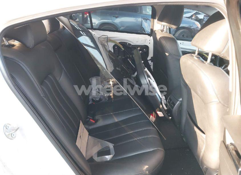 Photo 8 of 2018 Mazda Mazda6 TOURING (VIN JM1GL1VM1J1325548)