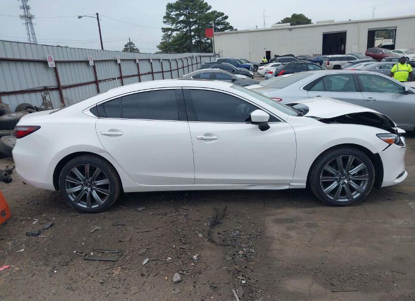 Photo 12 of 2021 Mazda Mazda6 TOURING (VIN JM1GL1VM3M1604679)