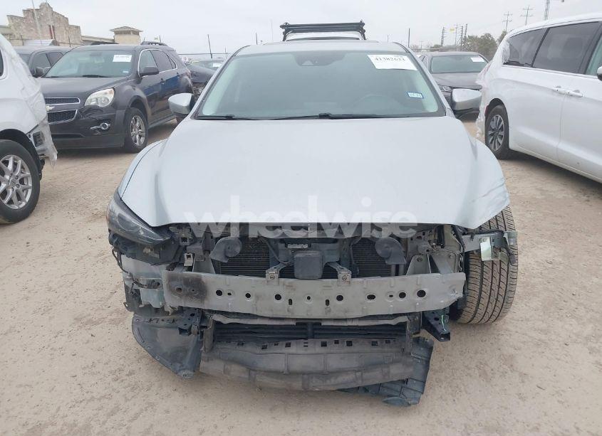 Photo 12 of 2018 Mazda Mazda6 TOURING (VIN JM1GL1VM4J1308002)