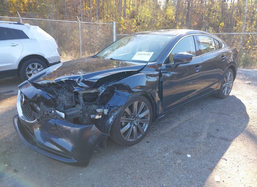 Photo 2 of 2018 Mazda Mazda6 TOURING (VIN JM1GL1VM4J1310980)