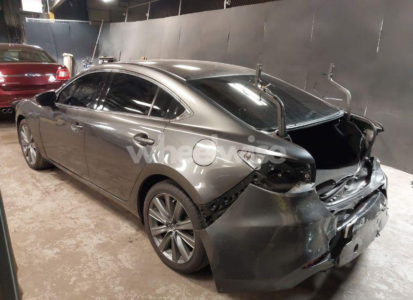 Photo 3 of 2020 Mazda Mazda6 TOURING (VIN JM1GL1VM4L1512849)