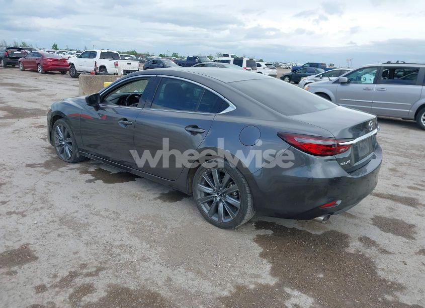 Photo 3 of 2021 Mazda Mazda6 TOURING (VIN JM1GL1VM5M1601315)