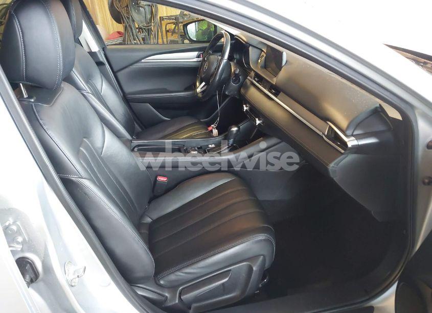 Photo 5 of 2018 Mazda Mazda6 TOURING (VIN JM1GL1VM7J1308463)