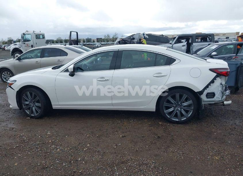 Photo 14 of 2021 Mazda Mazda6 TOURING (VIN JM1GL1VM7M1611070)