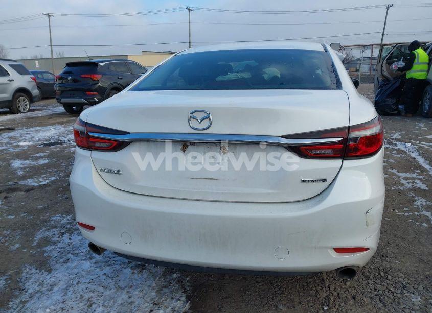 Photo 16 of 2021 Mazda Mazda6 TOURING (VIN JM1GL1VM8M1612647)