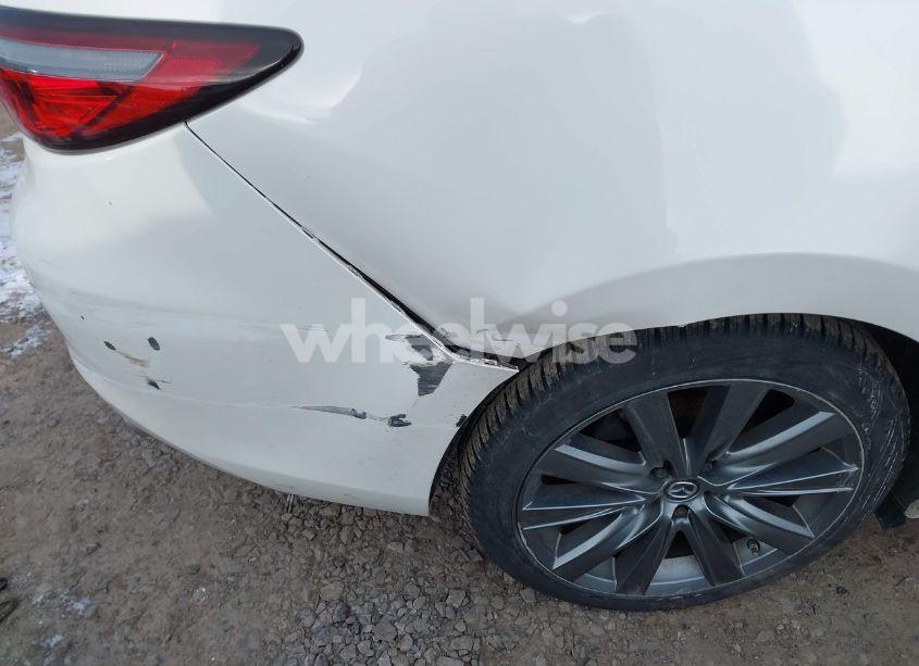 Photo 17 of 2021 Mazda Mazda6 TOURING (VIN JM1GL1VM8M1612647)